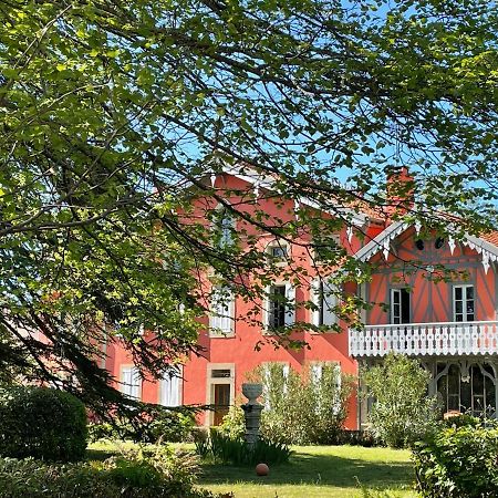 Domaine La Belle Histoire - Gite Cote Parc Besset Esterno foto